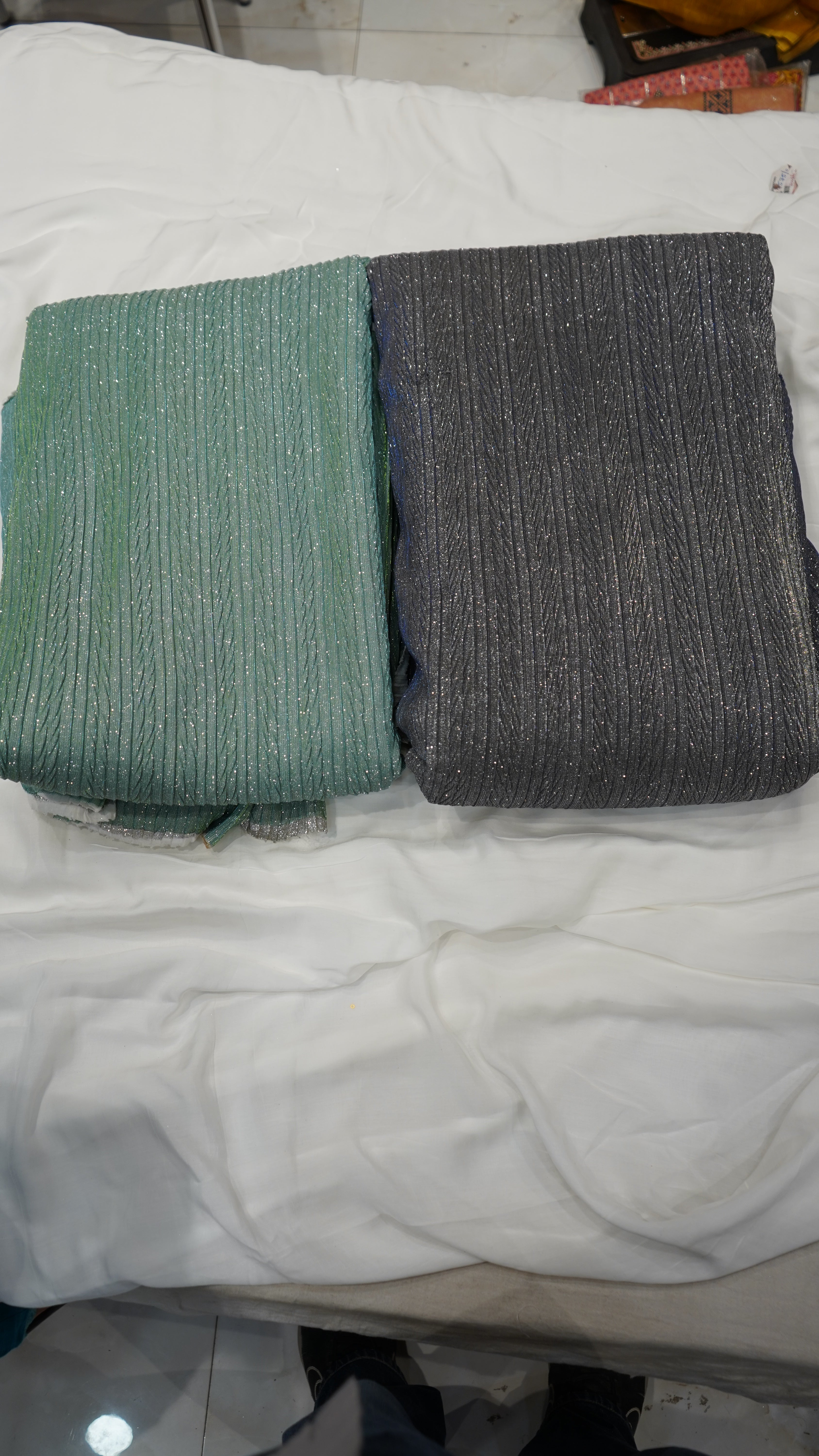 Unstitched - Lycra